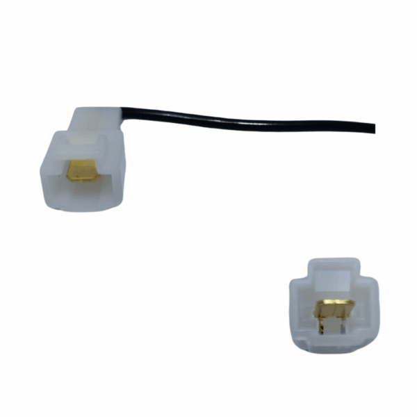 CN-1028 CONECTOR CONDENSADOR VALVULA IAC